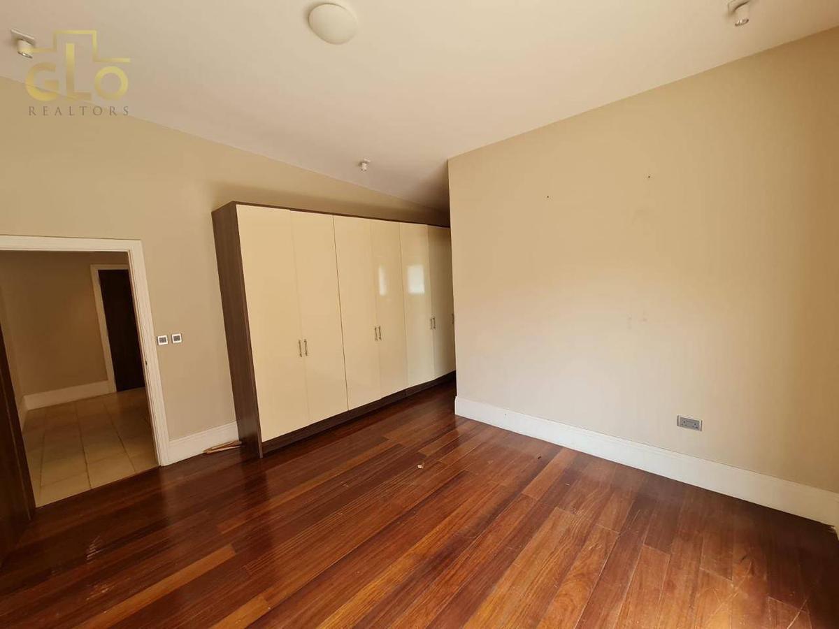 3 Bed Apartment with En Suite in Rhapta Road - 15