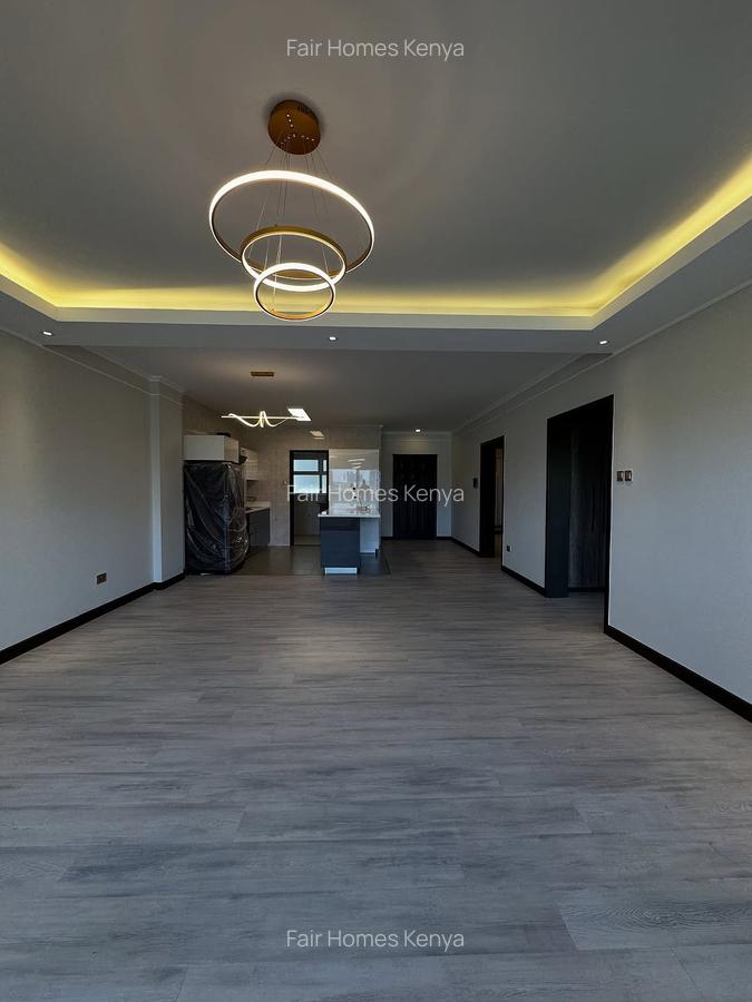 2 Bed Apartment with En Suite at Riverside Drive - 2