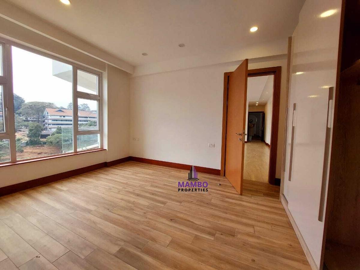 2 Bed Apartment with En Suite at City Park Drive - 17