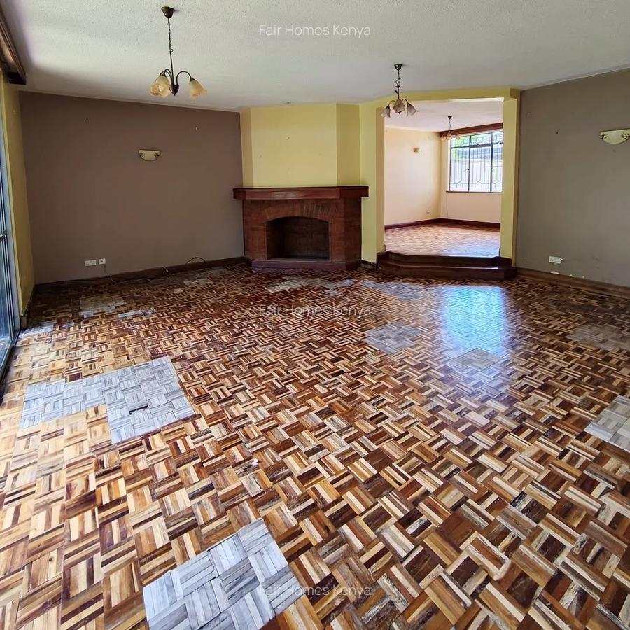 4 Bed Townhouse with En Suite at Apple Cross Road - 2