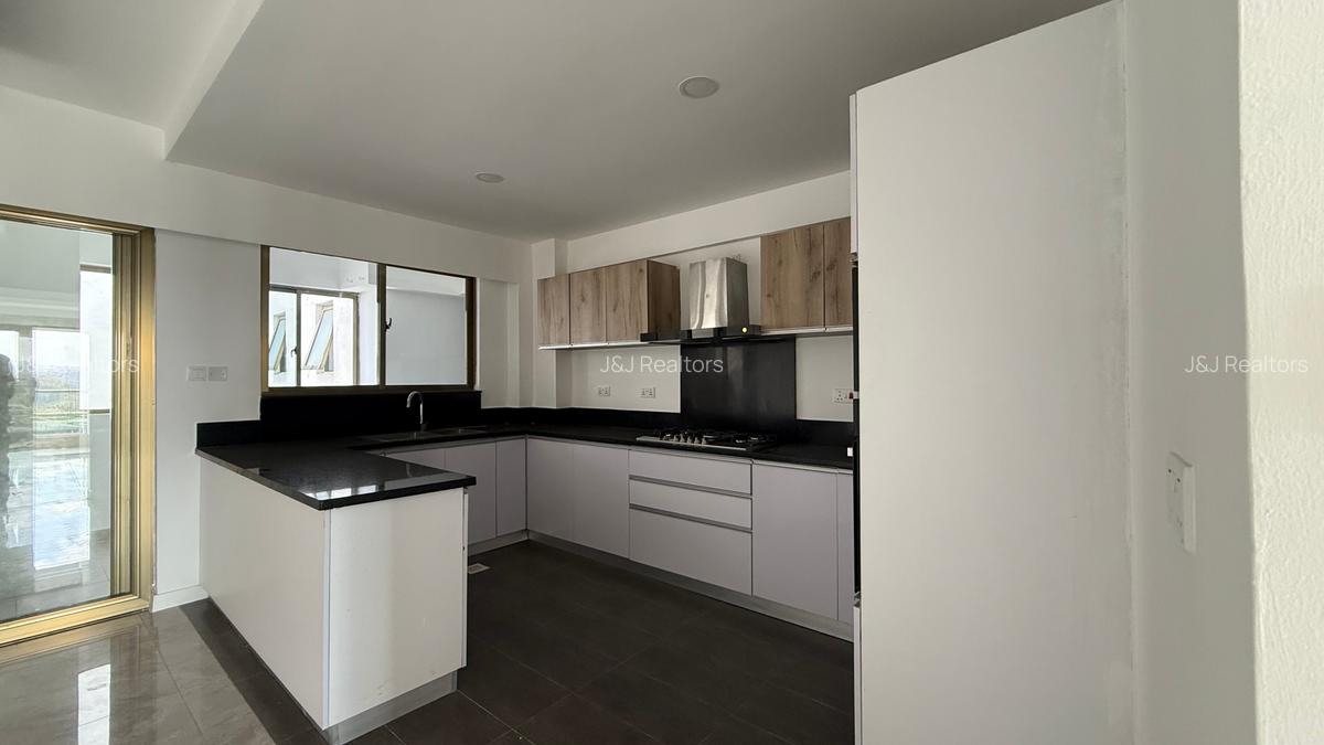 4 Bed Apartment with En Suite in Kileleshwa - 9