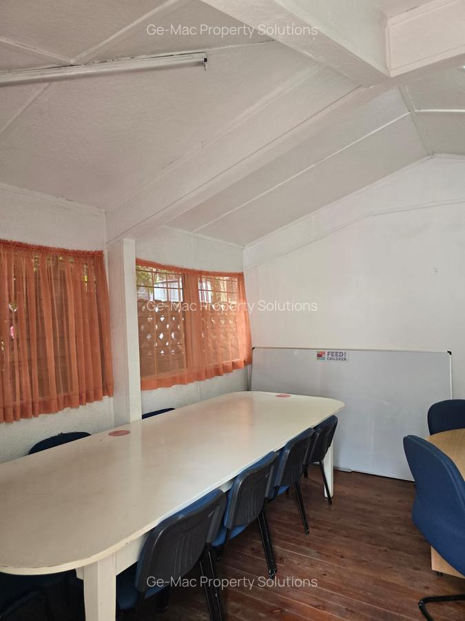 5 Bed House with En Suite in Gigiri - 16