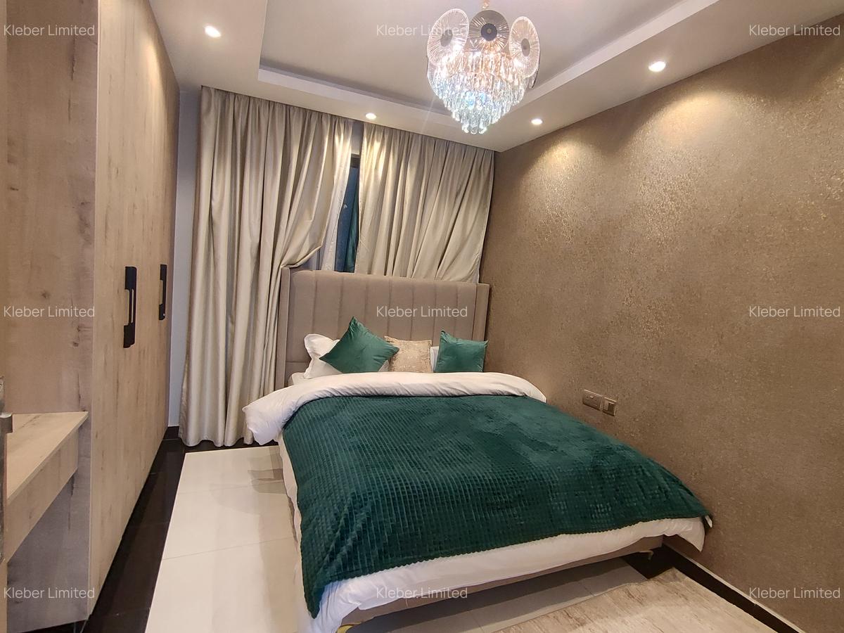 1 Bed Apartment with En Suite in Parklands - 12