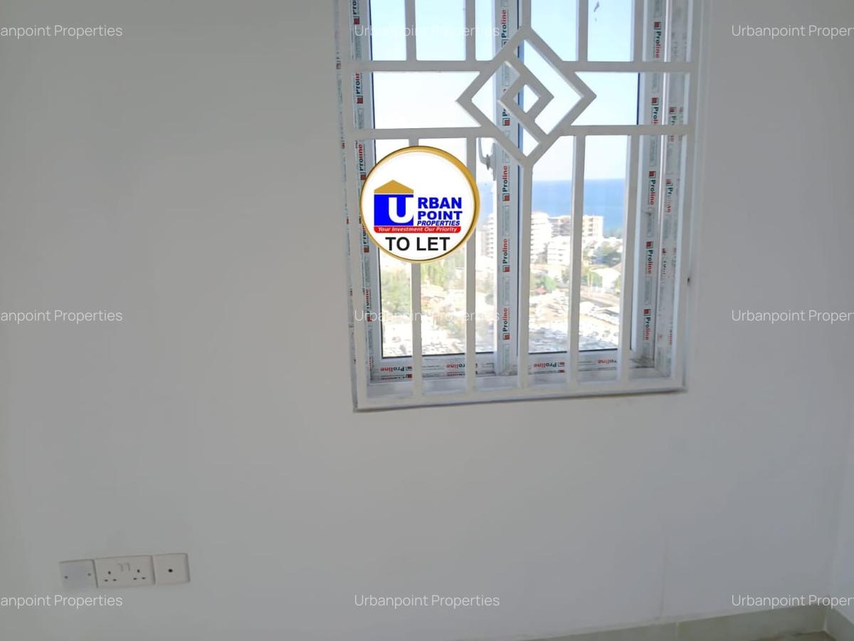 3 Bed Apartment with En Suite in Nyali Area - 16