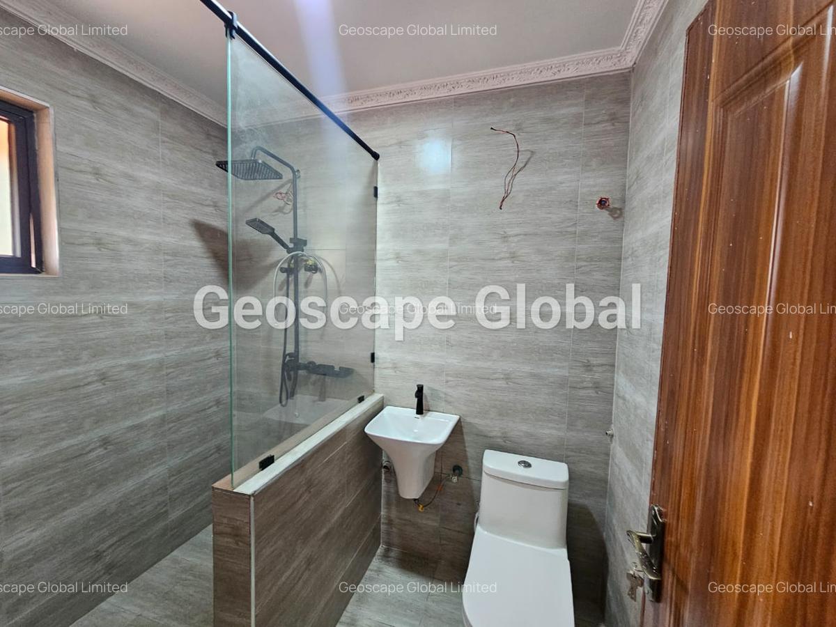 4 Bed House with En Suite in Loresho - 8