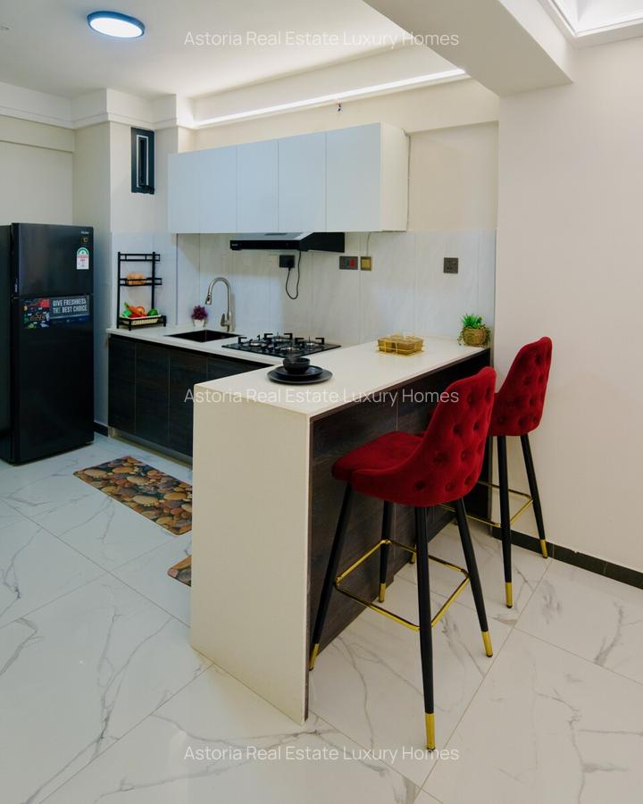 3 Bed Apartment with En Suite at 2026-423 - 6
