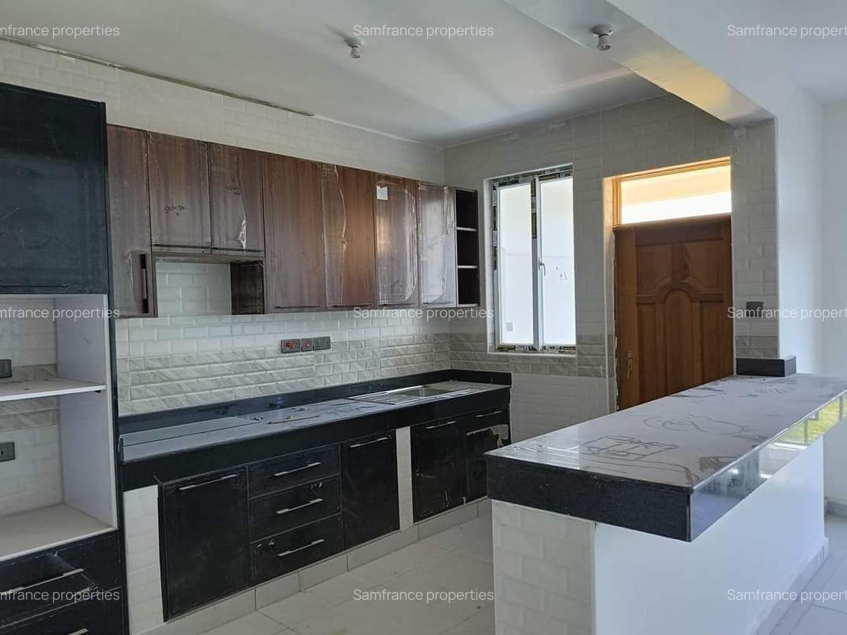 Serviced 3 Bed Apartment with En Suite at Tausi Road - 4