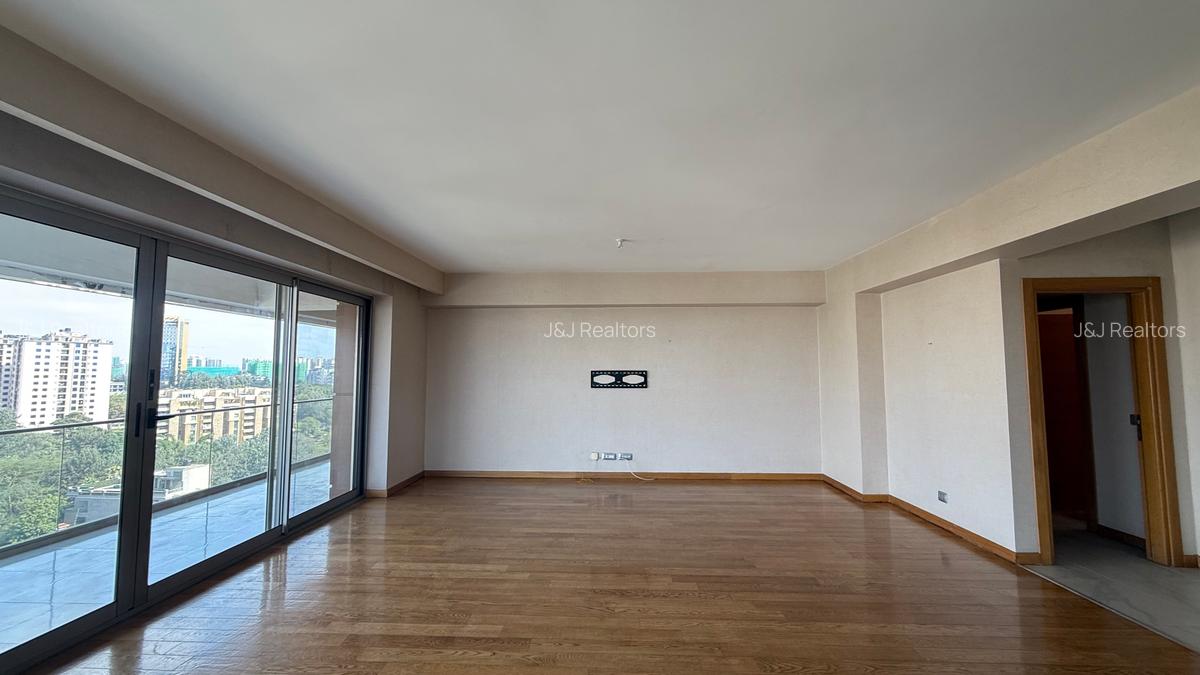 3 Bed Apartment with En Suite in Kileleshwa - 3
