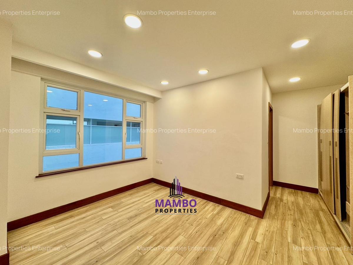 2 Bed Apartment with En Suite at City Park Drive - 15