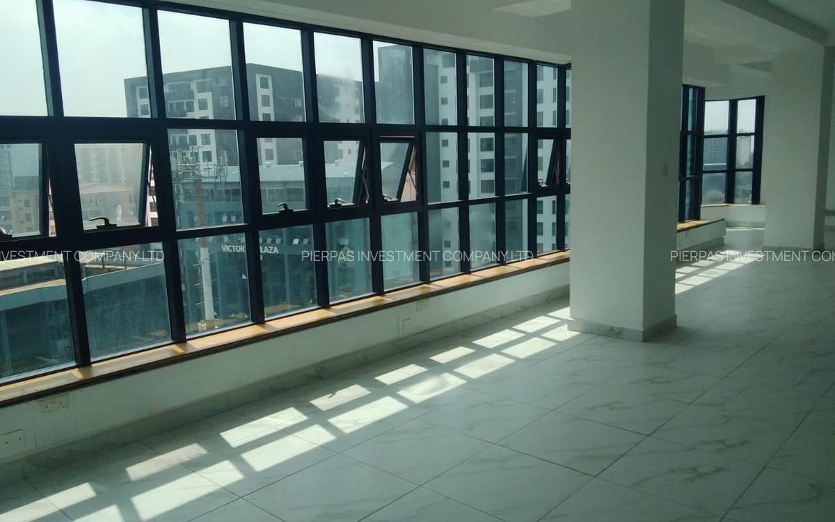 1,623 ft² Office with Service Charge Included in Westlands Area - 15