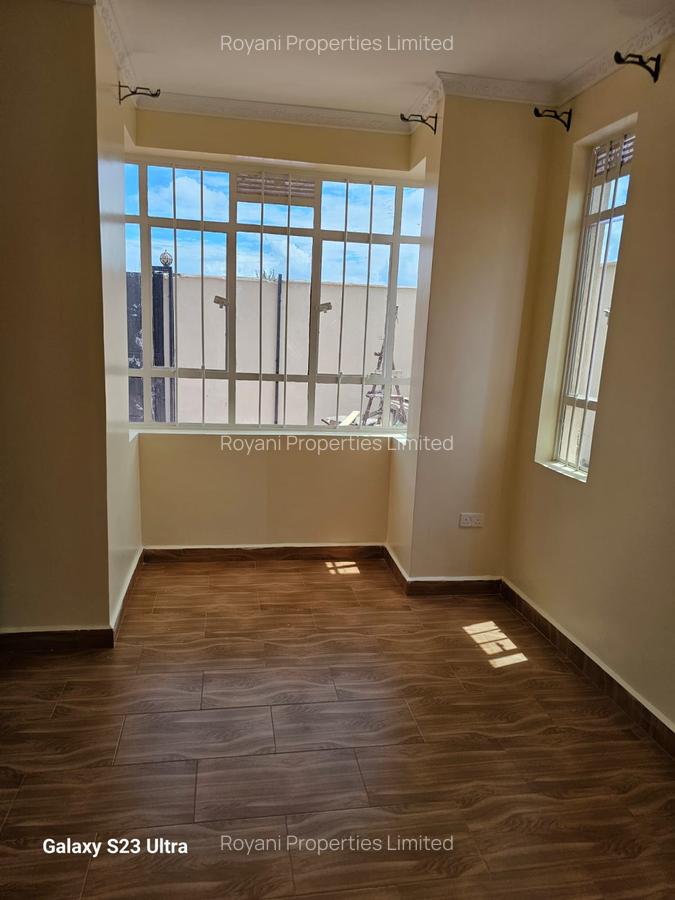 4 Bed House with En Suite in Kamakis - 10