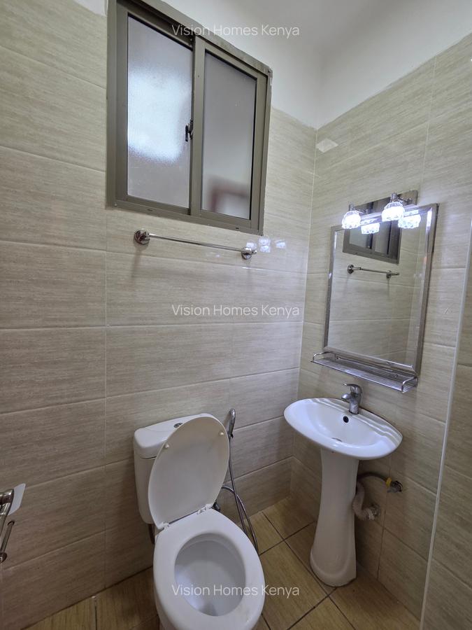3 Bed Apartment with En Suite in Kilimani - 16