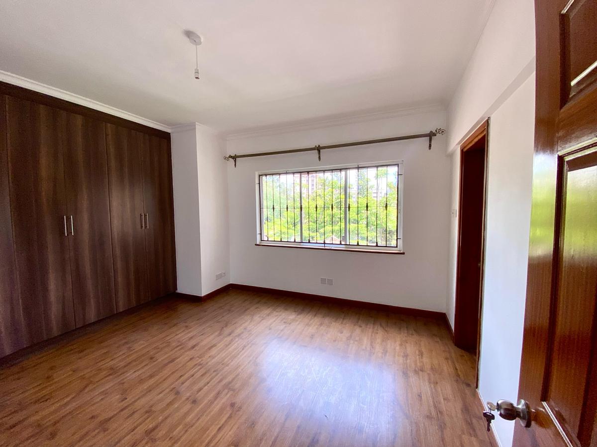 2 Bed Apartment with En Suite in Kilimani - 8