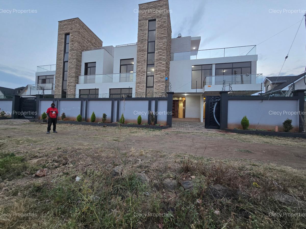 5 Bed House with En Suite at Kamakis - 2