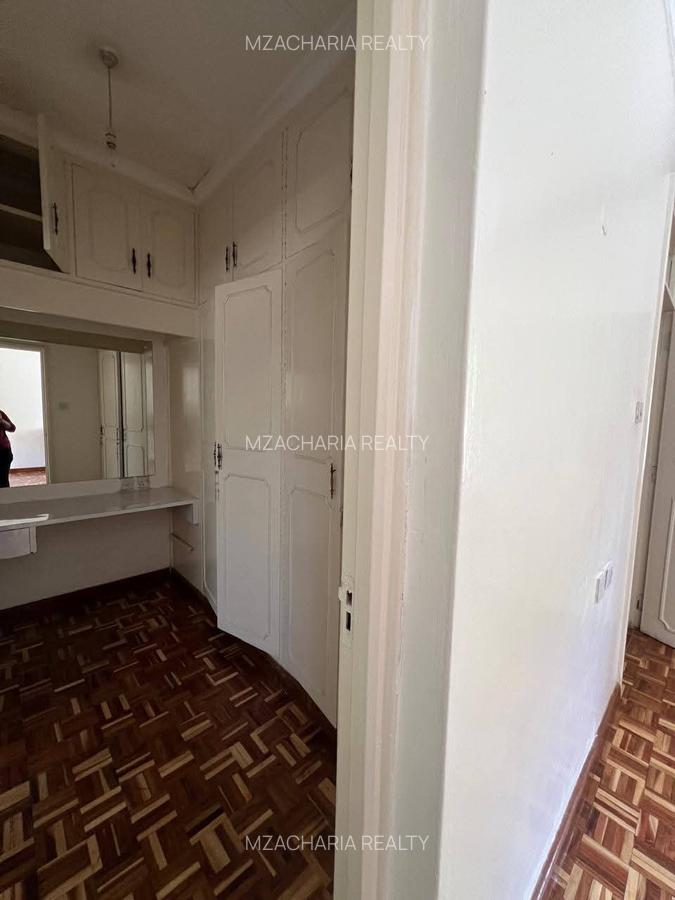 4 Bed House in Kyuna - 14