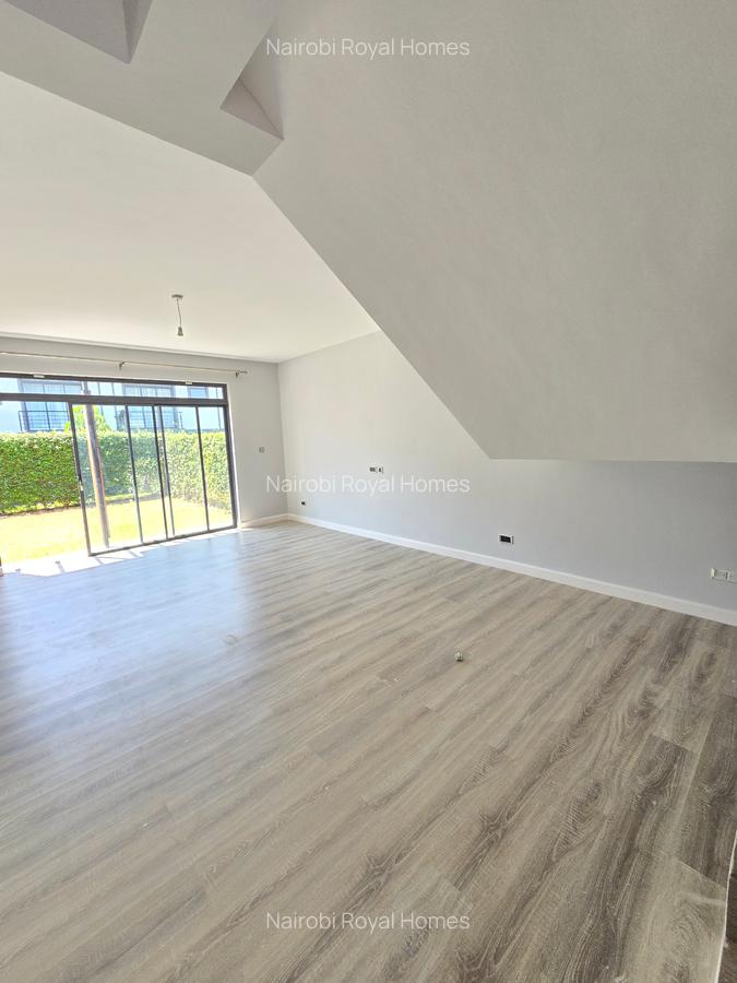 4 Bed Townhouse with En Suite at Five-Star Paradise - 7