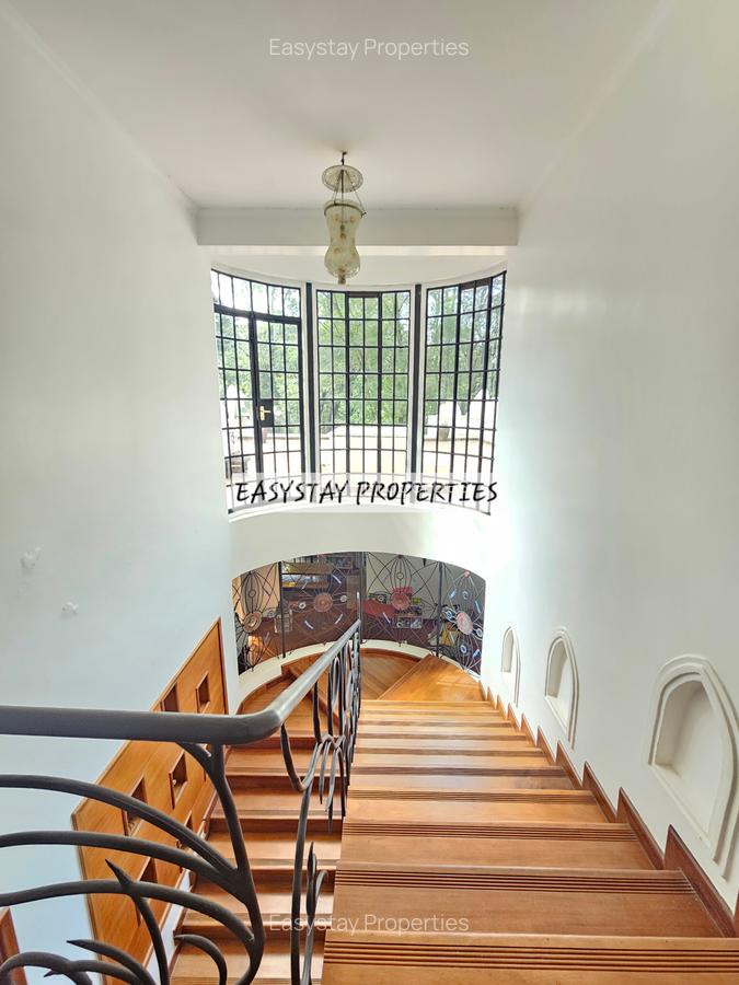 4 Bed House with En Suite in Loresho - 4
