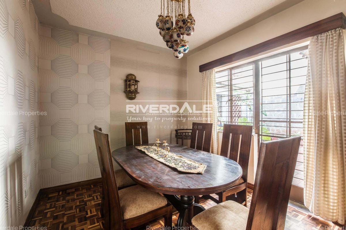 4 Bed Townhouse with En Suite in Westlands Area - 3