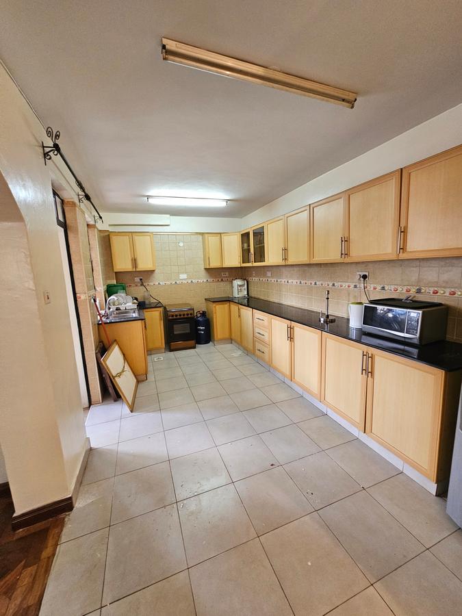 2 Bed Apartment with En Suite at Kilimani - 1