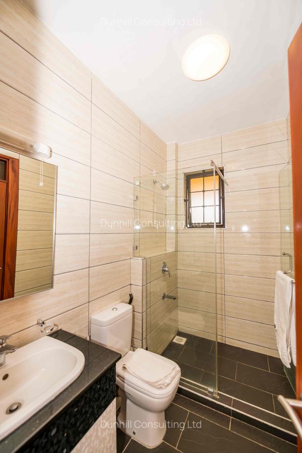 Serviced 2 Bed Apartment with En Suite at Westlands Avenue - 5