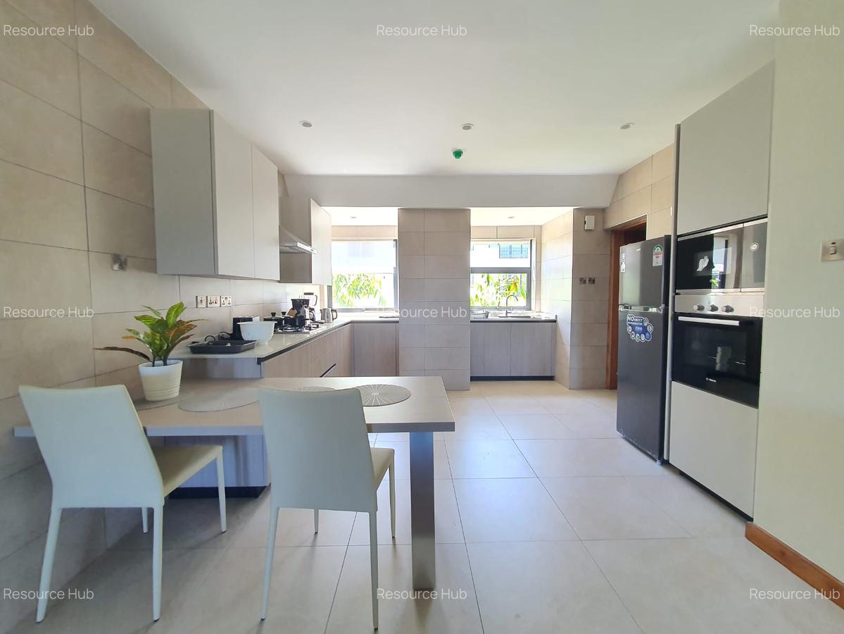 Serviced 2 Bed Apartment with En Suite at Kitisuru - 10