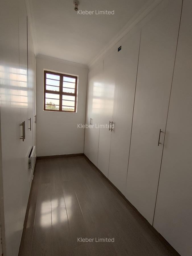 4 Bed Townhouse with En Suite in Kikuyu Town - 9