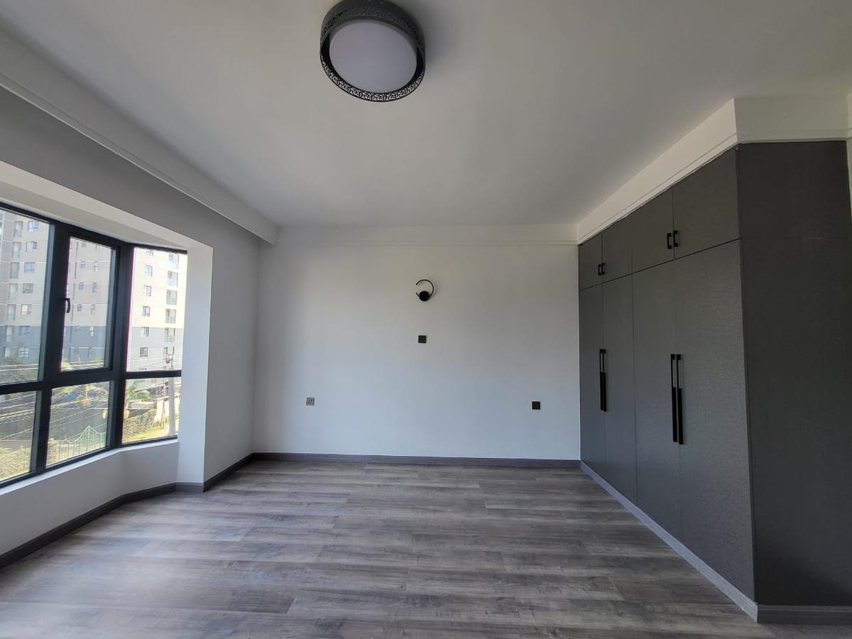 4 Bed Apartment with En Suite at Oloitoktok Road - 3