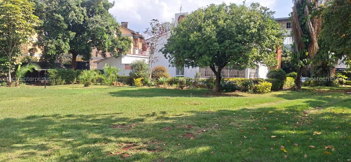 Commercial Property with Parking in Gigiri - 4