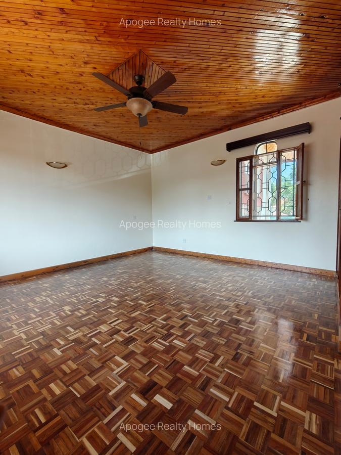 4 Bed House with En Suite at Runda - 13