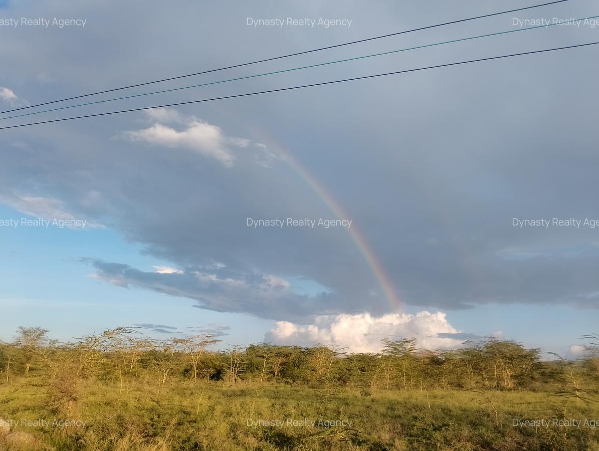 Land at Kyumvi -Machakod - 1