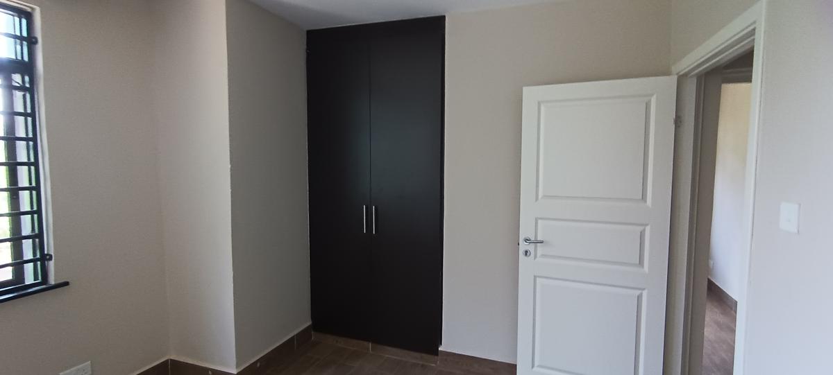 3 Bed Apartment with En Suite in Kitisuru - 9