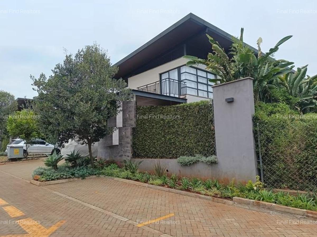 4 Bed House with En Suite in Runda - 5