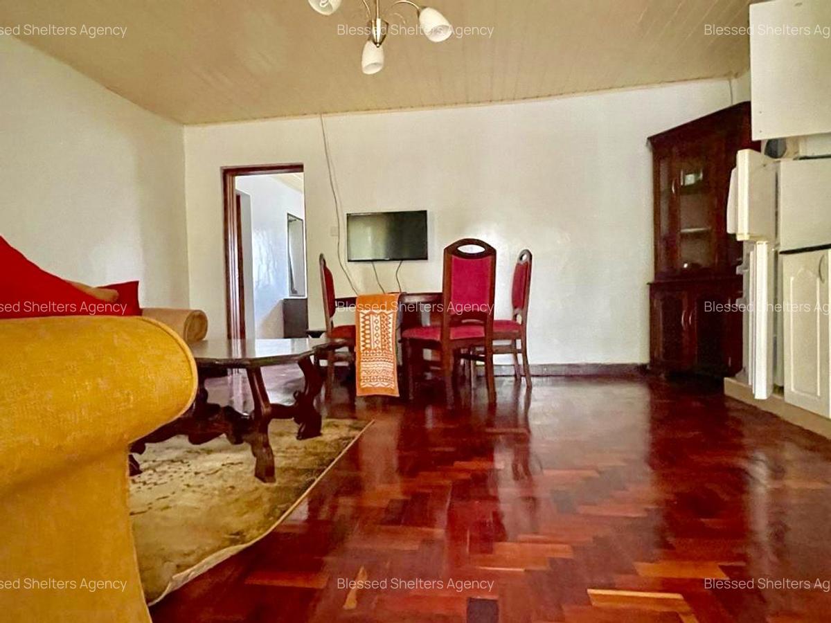 Serviced 2 Bed Apartment with En Suite in Rosslyn - 10