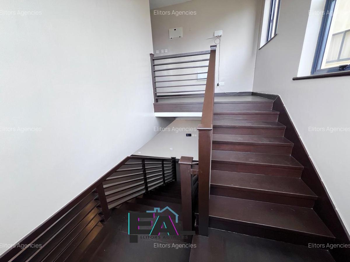 4 Bed Apartment with En Suite at Gitanga Road - 10