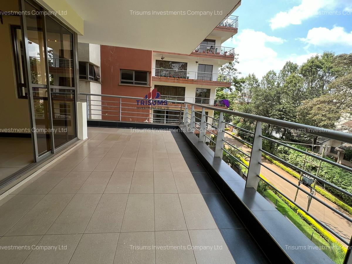 3 Bed Apartment with En Suite in Westlands Area - 16