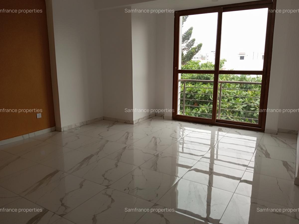 3 Bed Apartment with En Suite at Baobab Road - 4