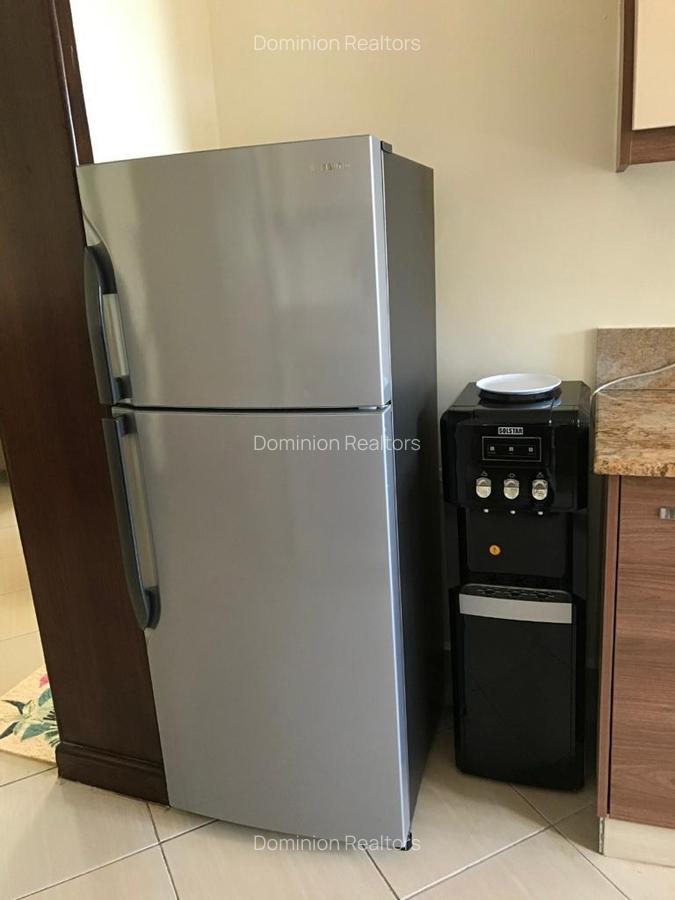 Serviced 2 Bed Apartment with En Suite at Brookside Gardens - 8