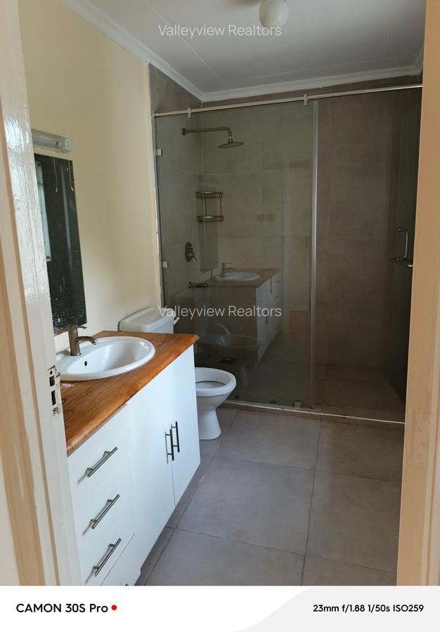 4 Bed Townhouse with En Suite at Kileleshwa - 8