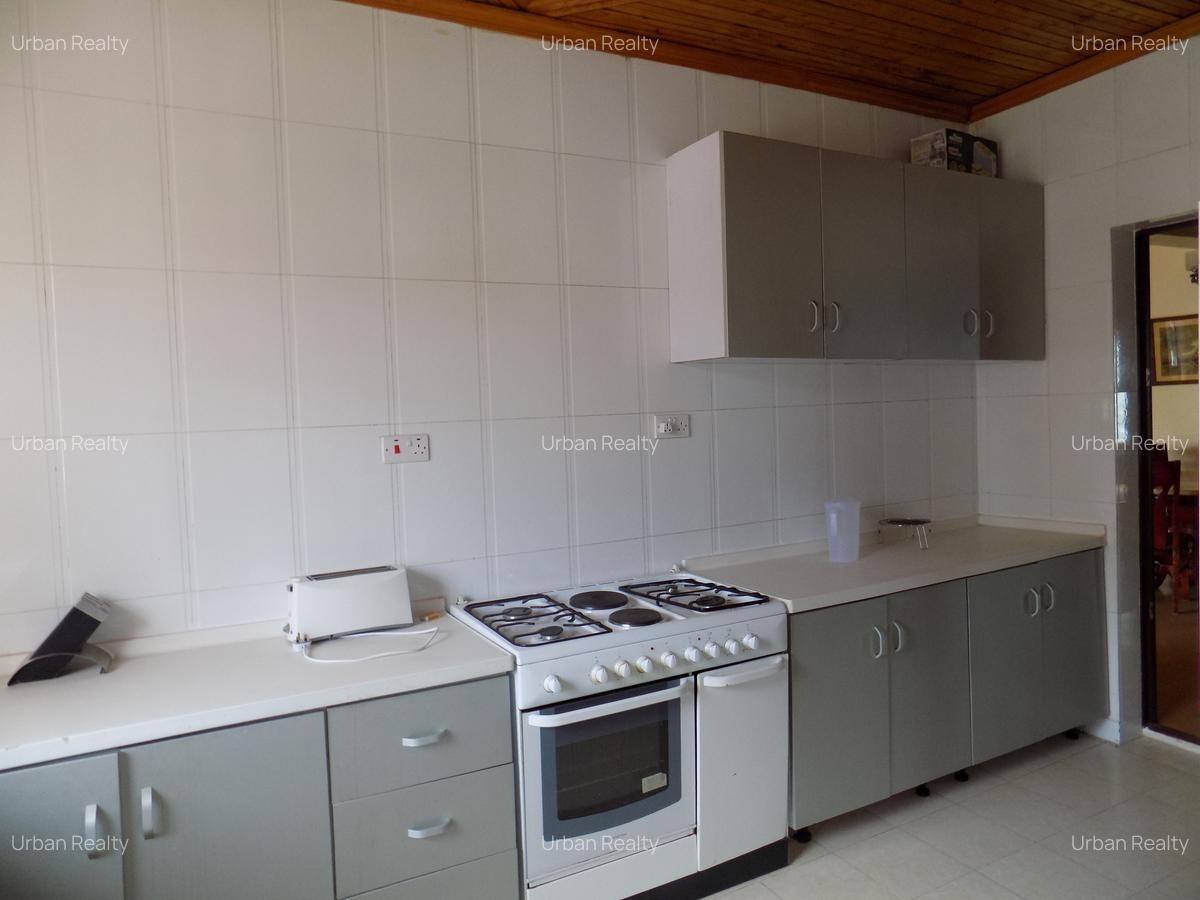 4 Bed Apartment in Kilimani - 6