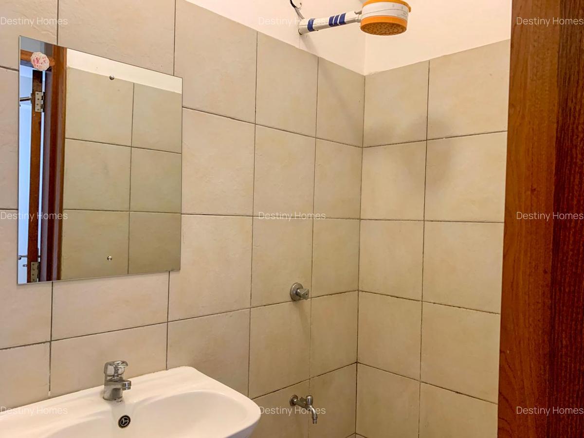 3 Bed Apartment with En Suite in Kilimani - 8