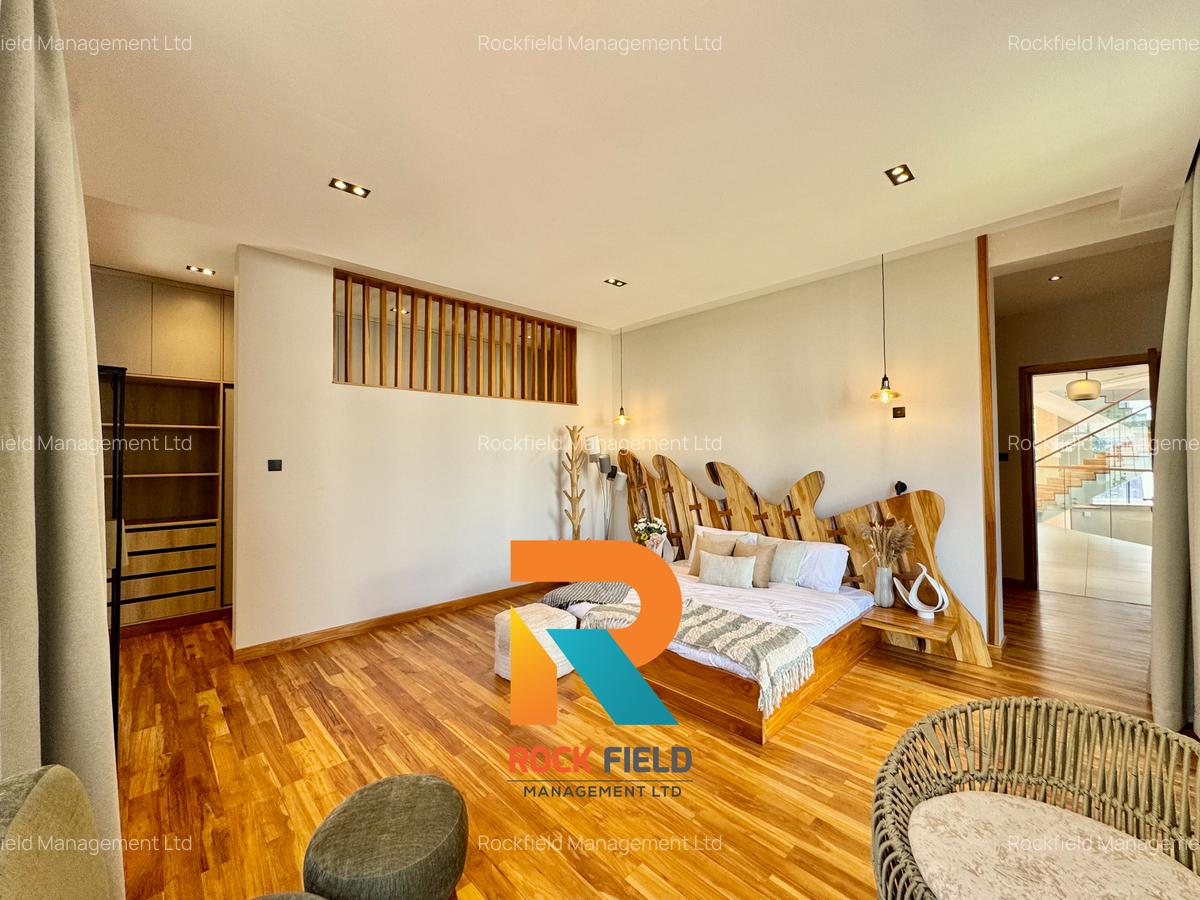 4 Bed Villa with En Suite in Loresho - 9