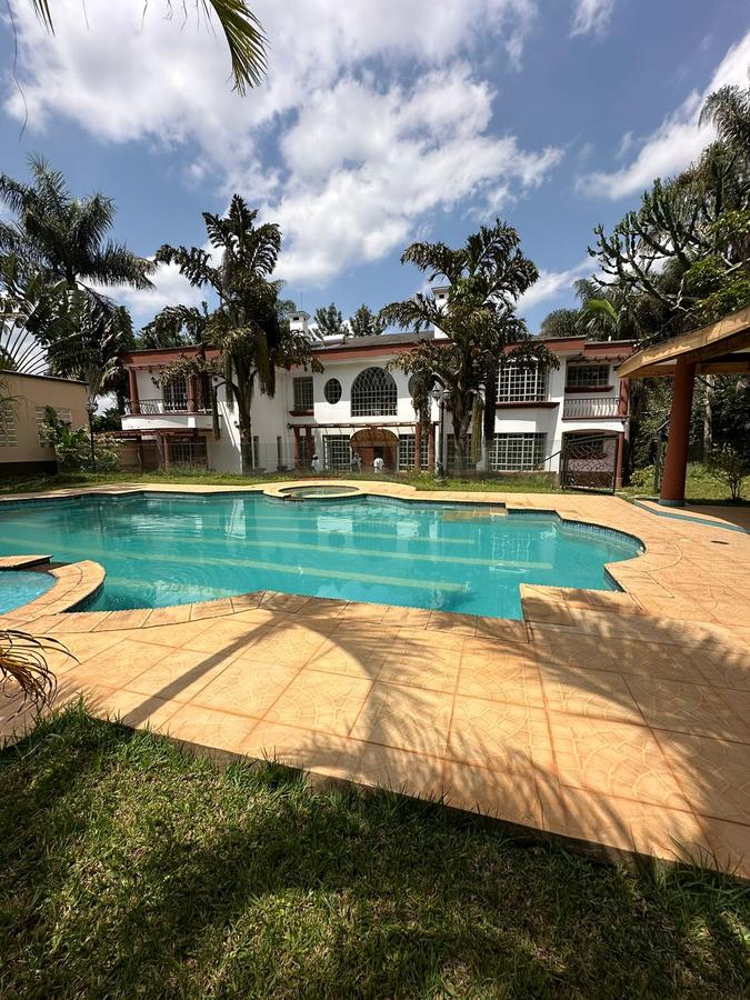 6 Bed House with En Suite in Nyari - 18