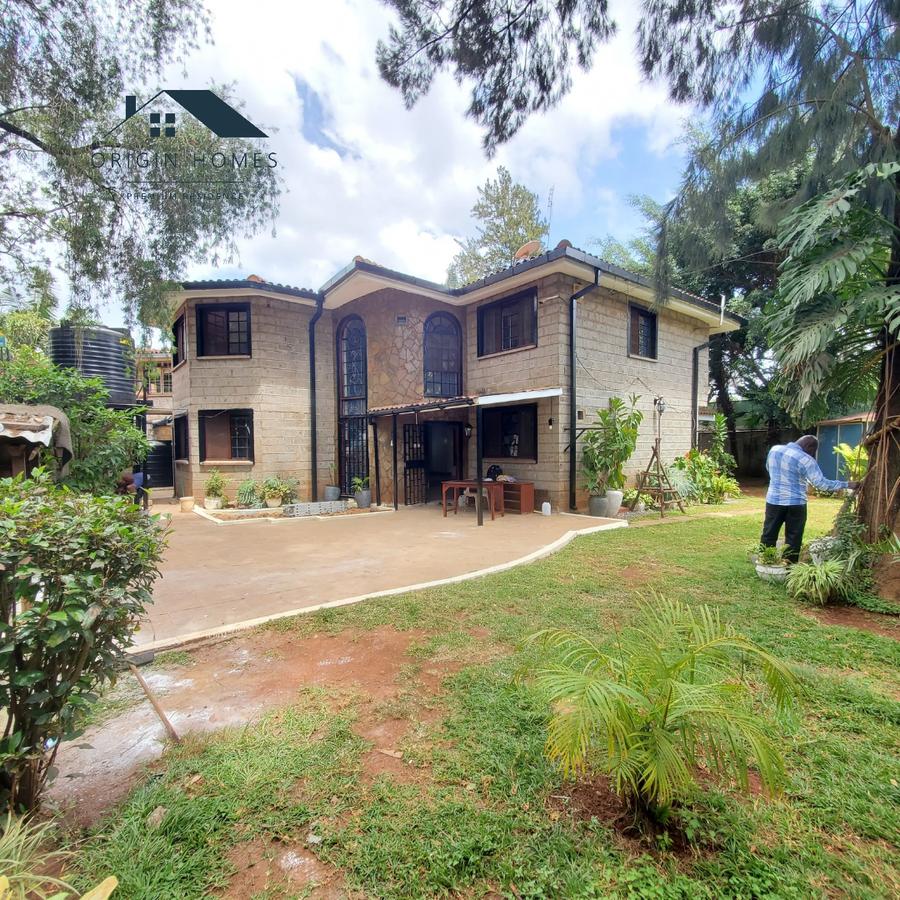 5 Bed Townhouse with En Suite at Lavington - 9