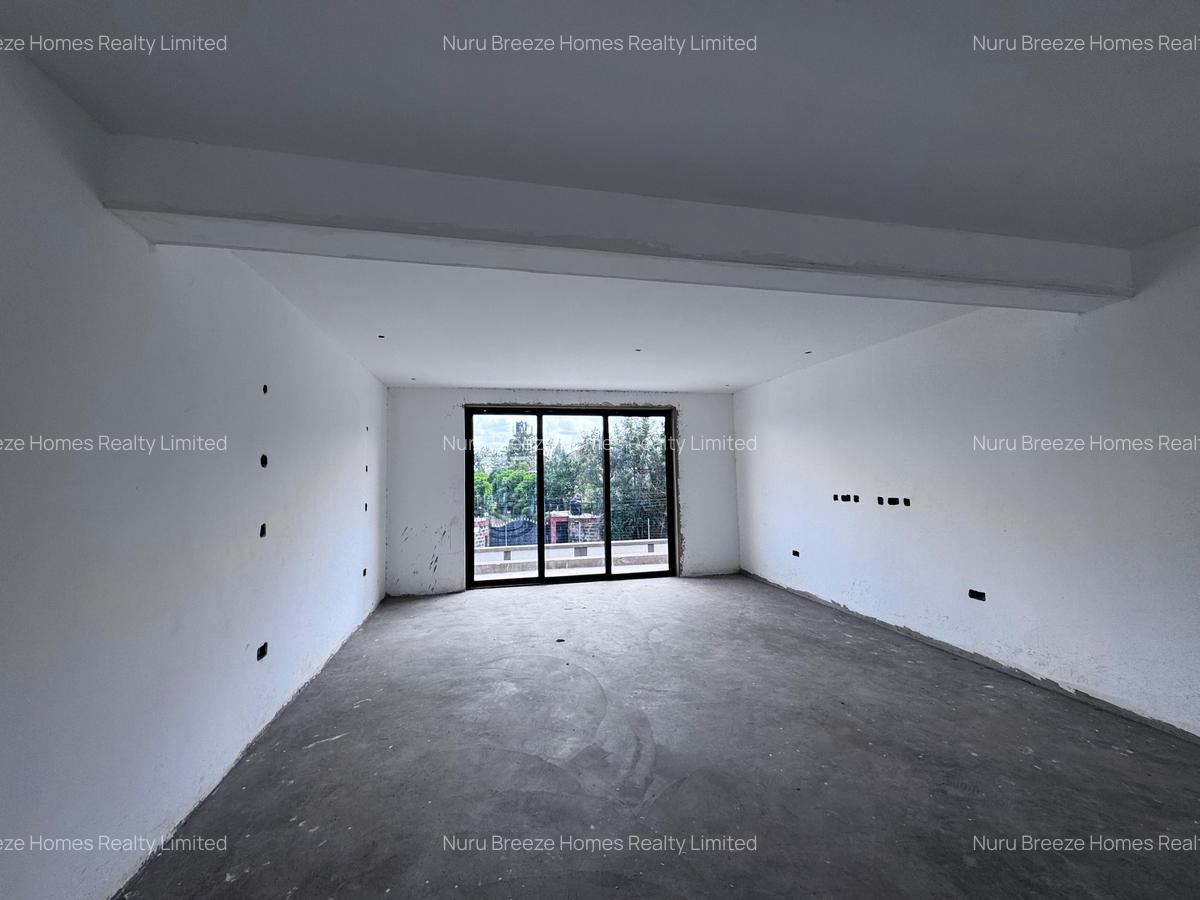 5 Bed Townhouse with En Suite in Karen - 12