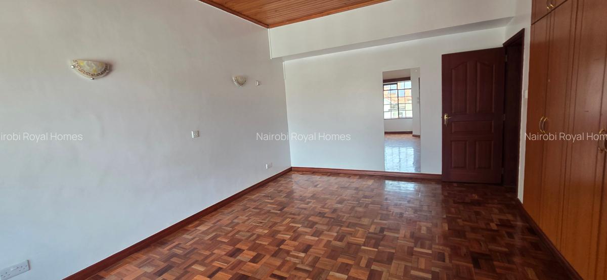 5 Bed Townhouse with En Suite at Muthangari Drive - 19