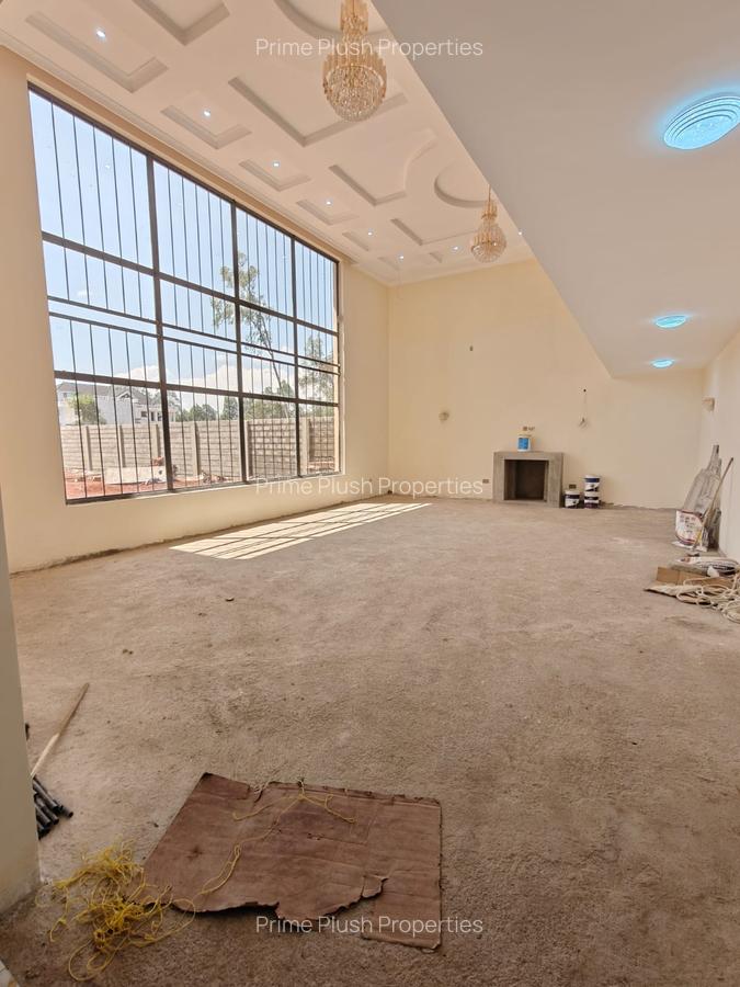 10 Bed House with En Suite in Karen - 7