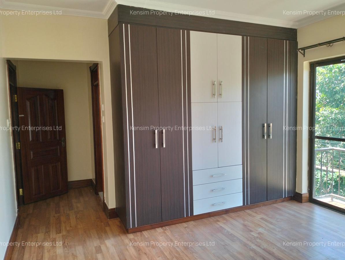 5 Bed Townhouse with En Suite in Westlands Area - 8