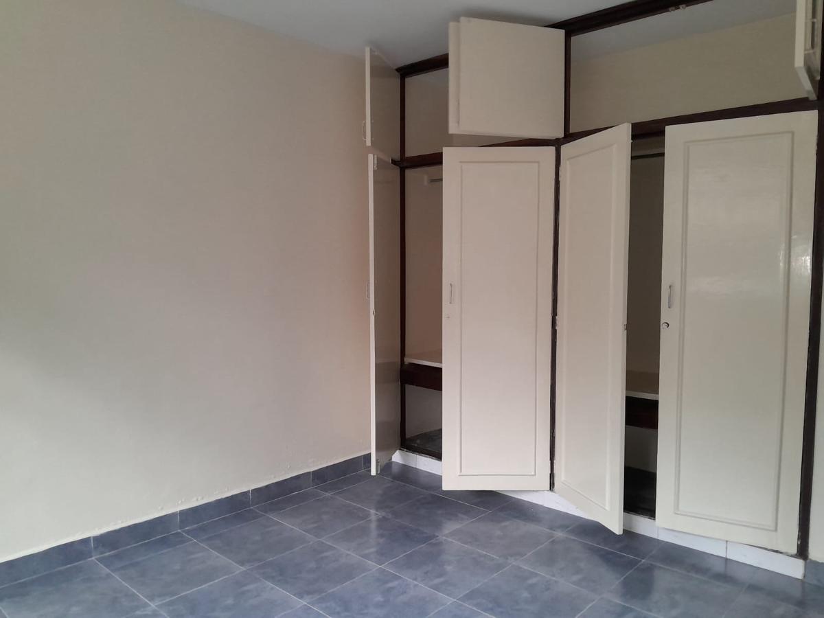 3 Bed Apartment with En Suite at Marcus Gavey - 4