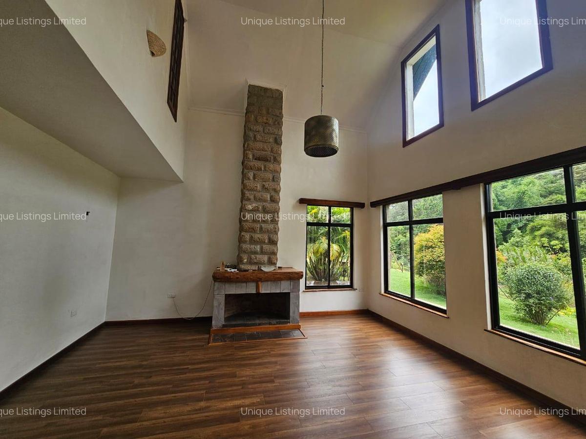 3 Bed House with En Suite in Thindigua - 5