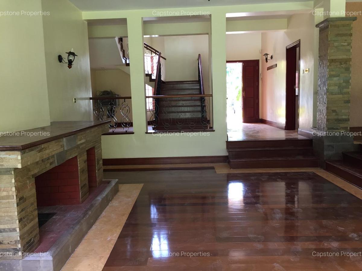 5 Bed Townhouse with En Suite in Runda - 13